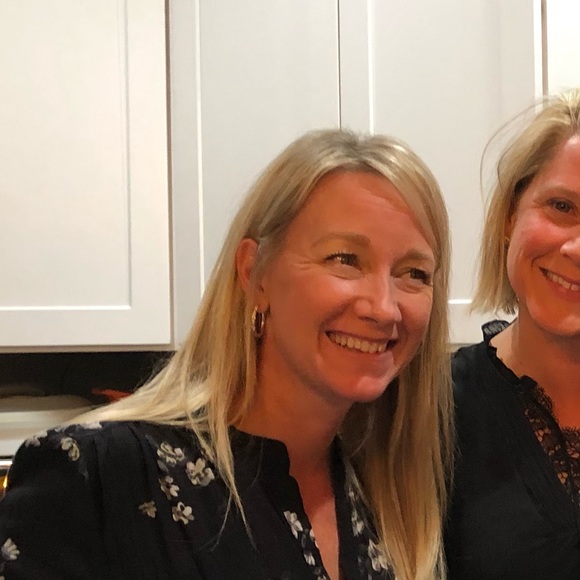 Meet your Posher, Sarah - Picture 1 of 1